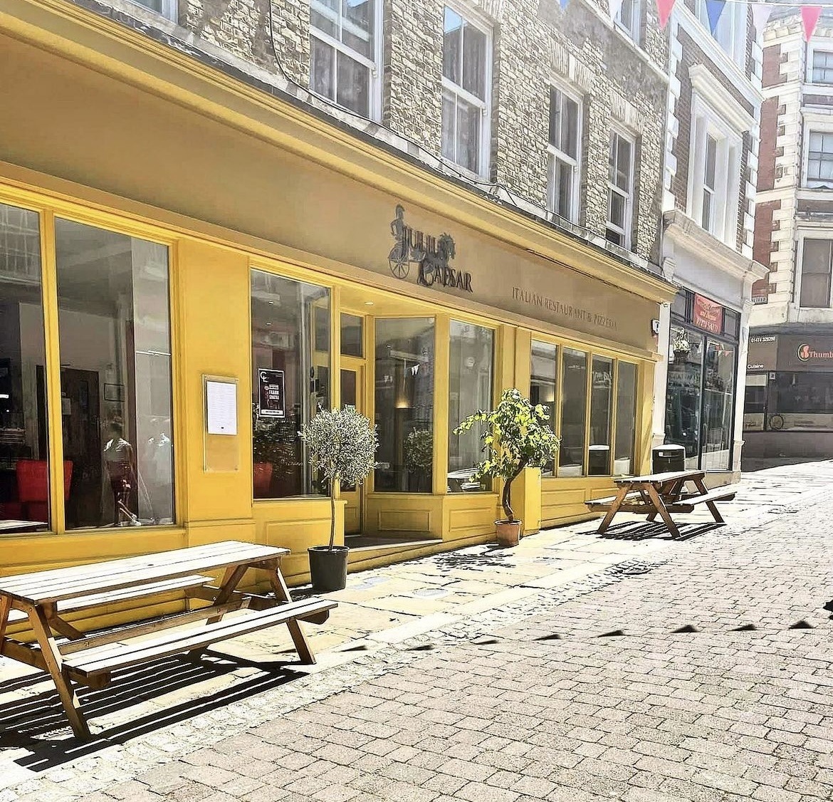 Original F0FE37AF 1DB3 4A9F BE4E 1EFBE9D6E44D