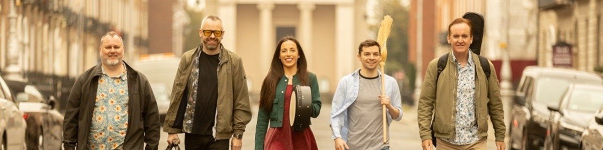 130d609f-ec64-40e5-859a-51fda0aae536-The Irish House Party Photo 1.jpeg