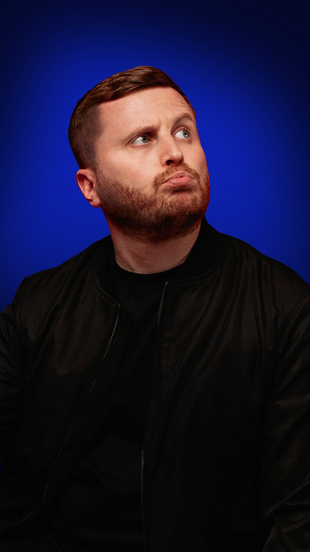 4fb14e8e-1f30-472f-beb7-3275d5131cc1-4 Josh Headshot Insta (002).jpg