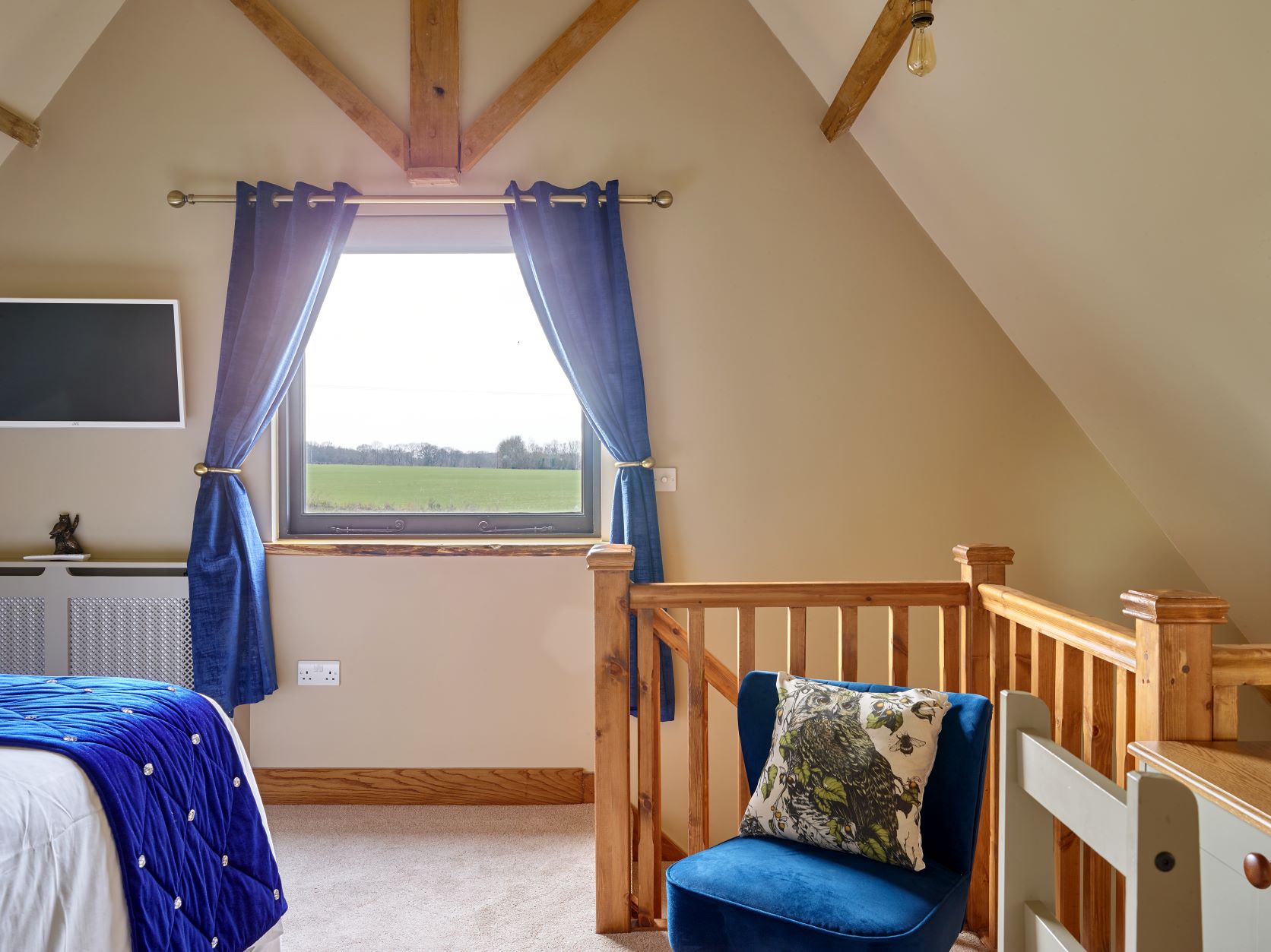 Mastersuite Bedroomview The Plough Inn Low Res 2.4