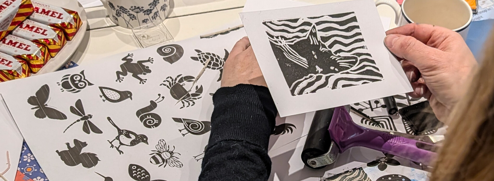 668cb08a-197f-404b-a2b8-6884147755b7-workshop linocutting linocut stamps artclass canterbury evening class.png