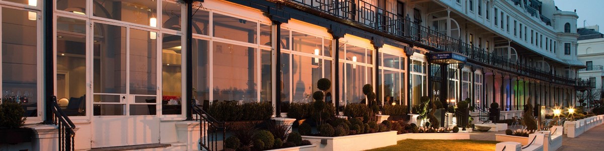 EXTERIOR_NIGHT_005A4.jpg