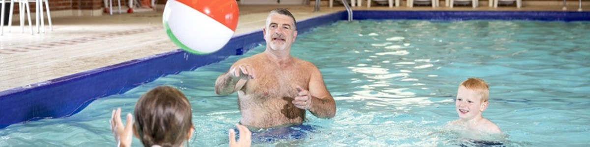 NB_family_pool_900x600.jpg