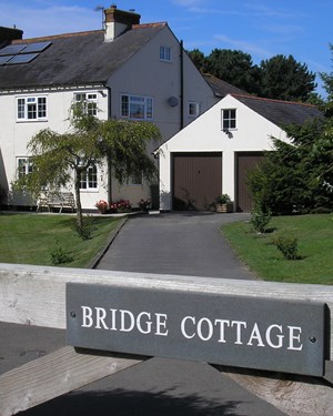 bridge-cottage-2.jpg