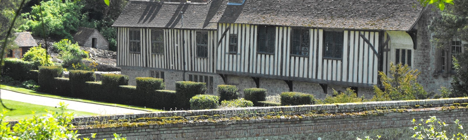 Ightham Mote Sunny May - NT Image.JPG