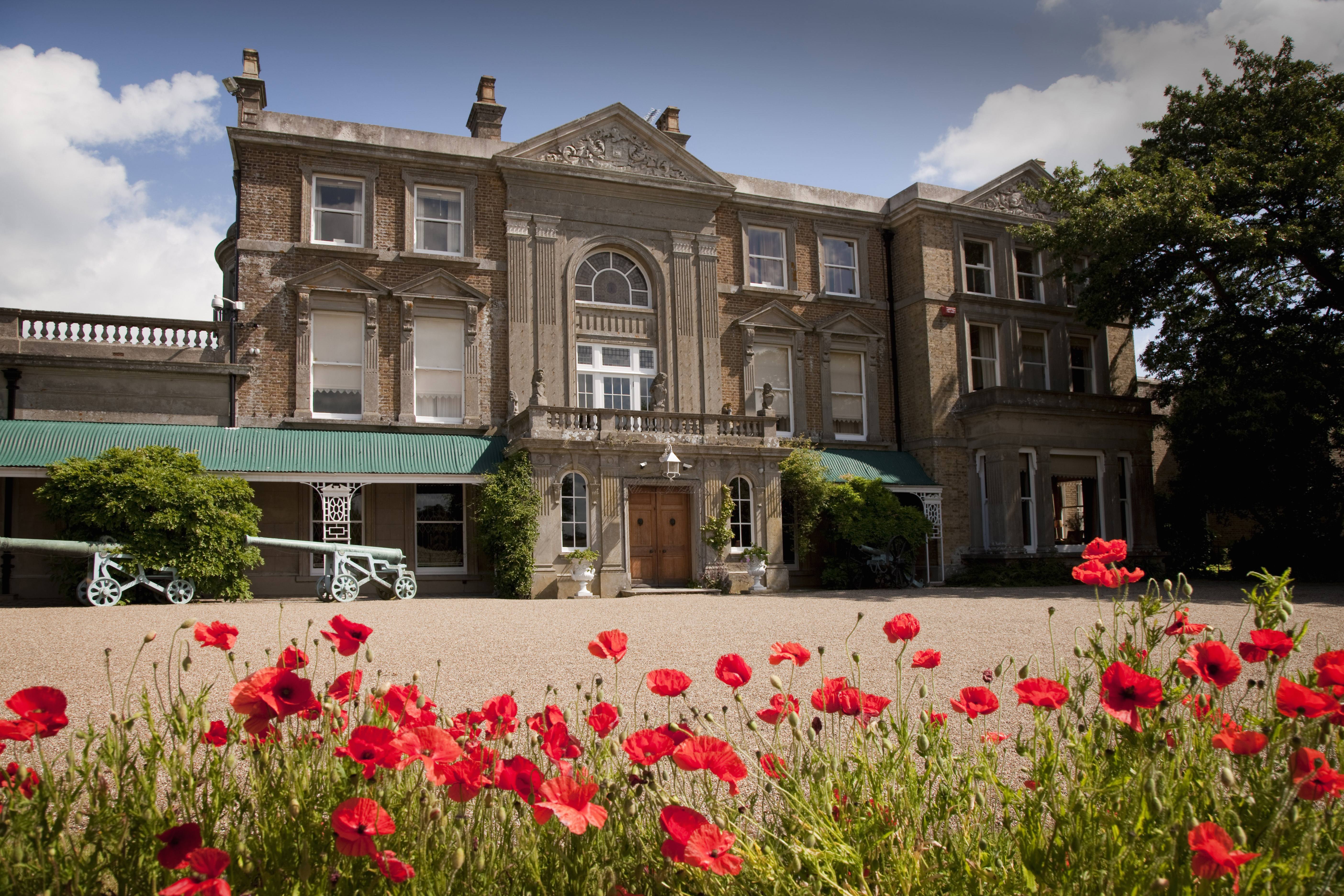 VB Quex house with poppies (L) Gallery 3.jpg