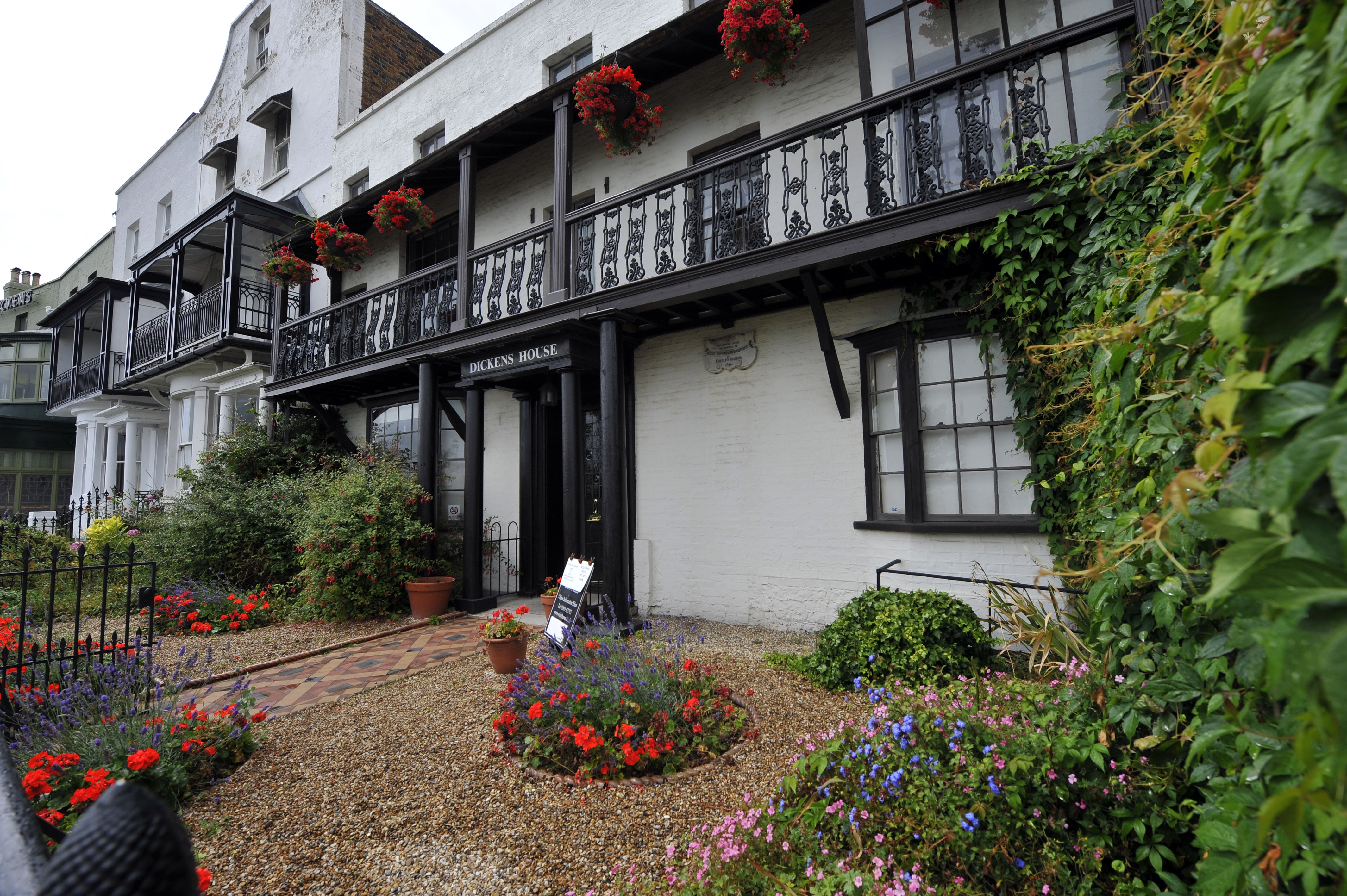 Dickens House Museum
