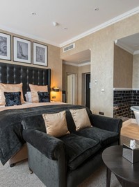 New Suite 1.jpg