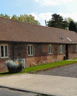 palace-farm-hostel-2.jpg
