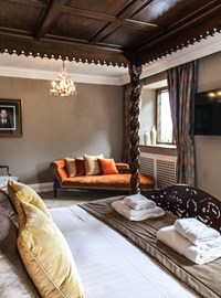 PORT LYMPNE HOTEL 1