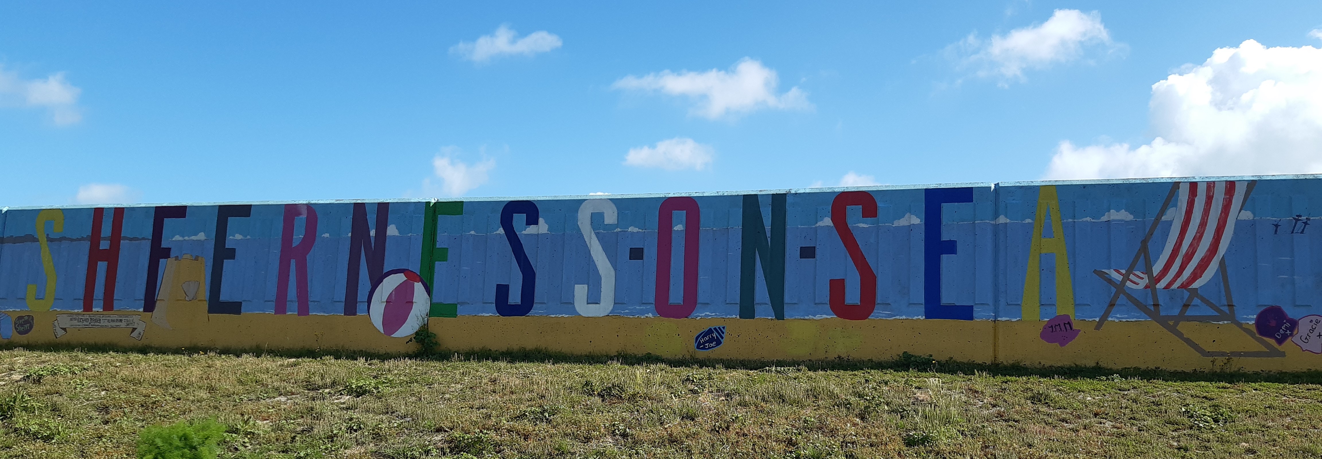 Sheerness On Sea - Sea Wall at Beach Street Car Park - Ramp Access At This Point