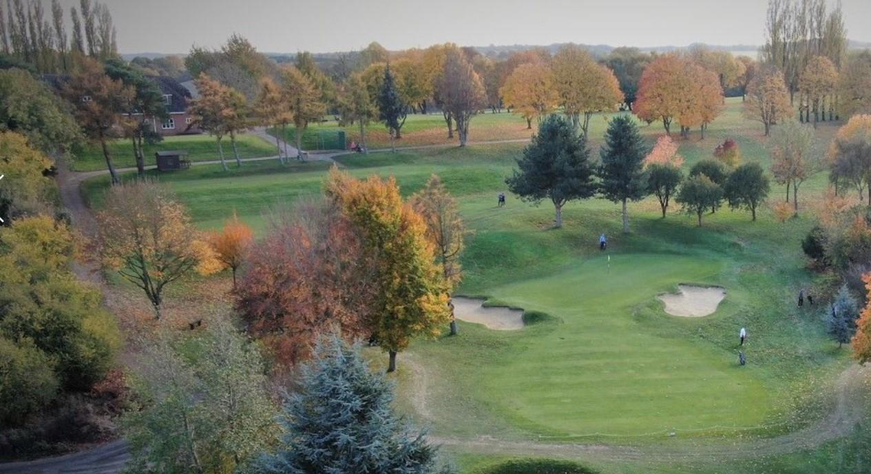 An 18 hole golf course near the Sittingbourne with good access to the M2