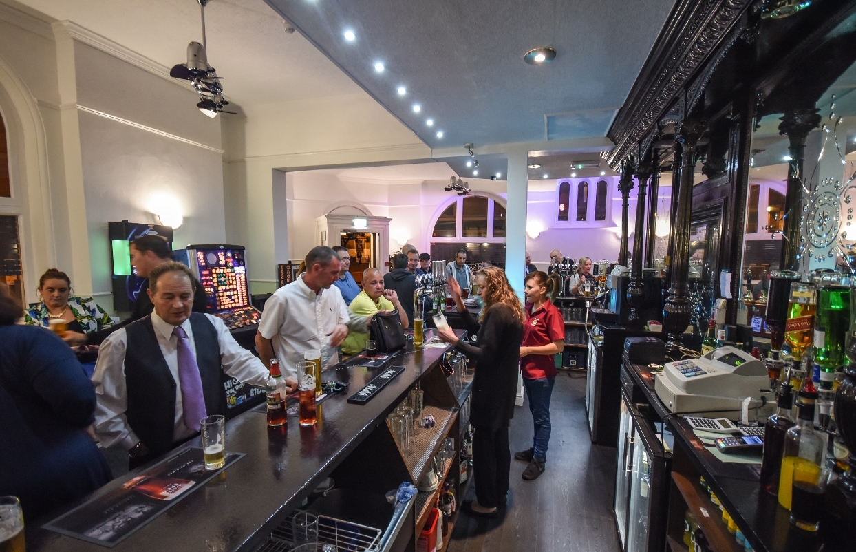 The Royal Hotel, Sheerness (2)