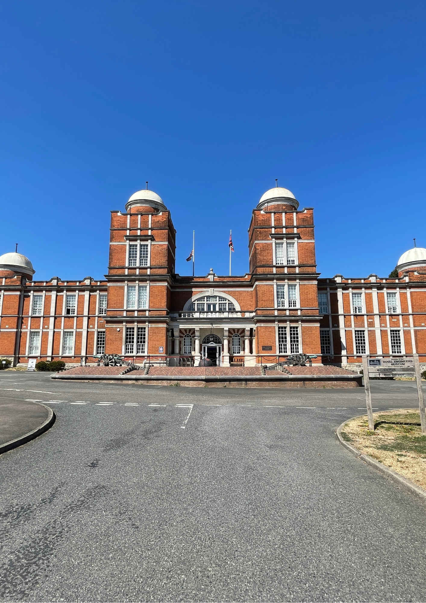 Cream Minimalist Page Border