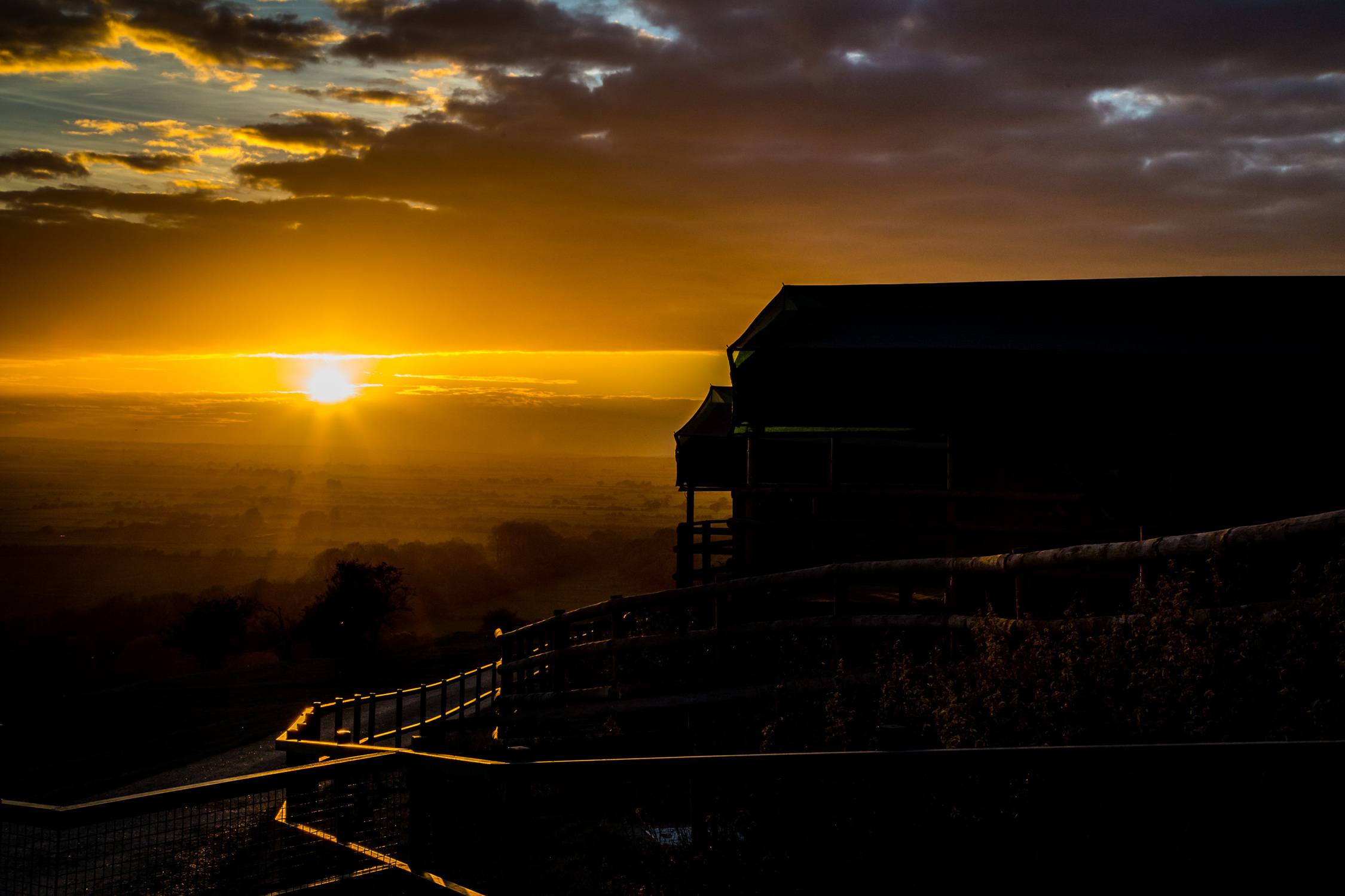 Giraffe Lodge Evening View
