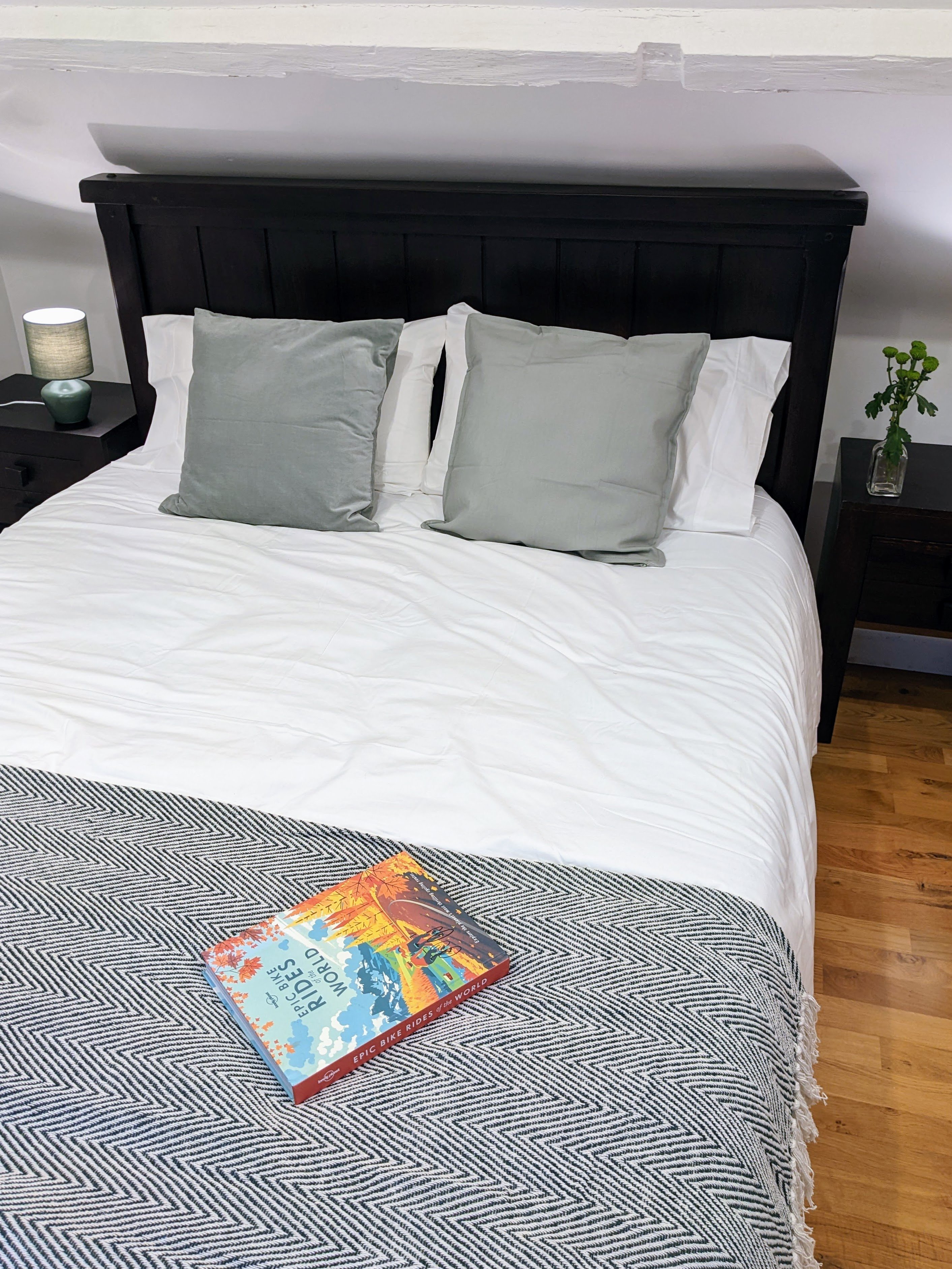 42 Bedroom PXL 20221205 094312054