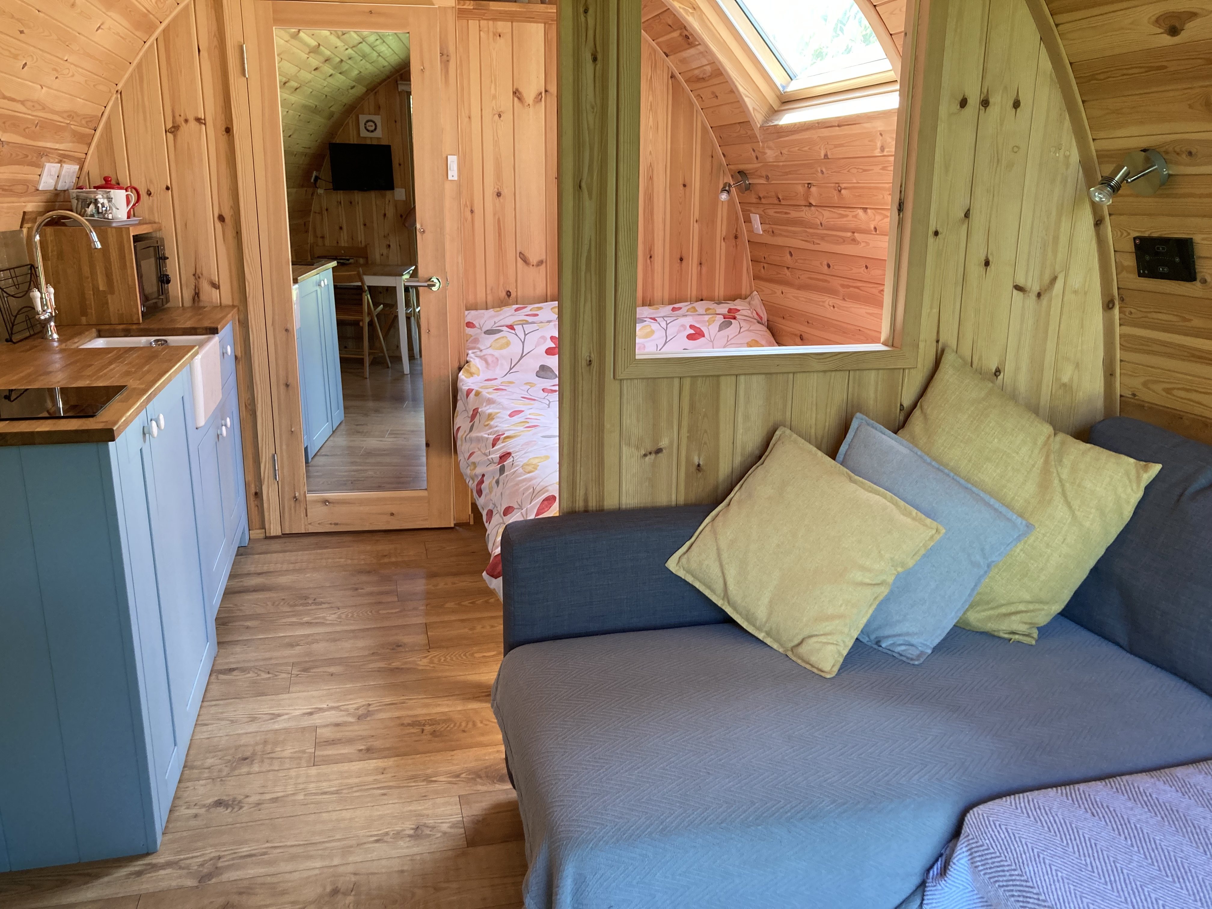 Inside Long Orchard P0