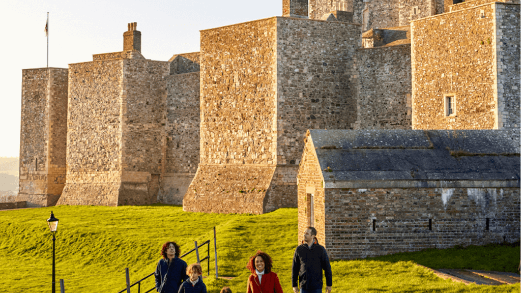 Dover Castle 800X800